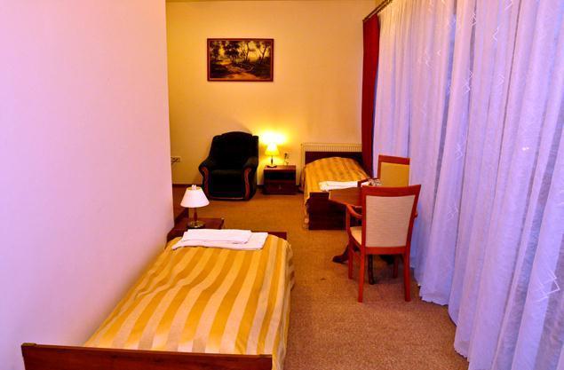 Hotel Pod Debami Terespol Bilik gambar