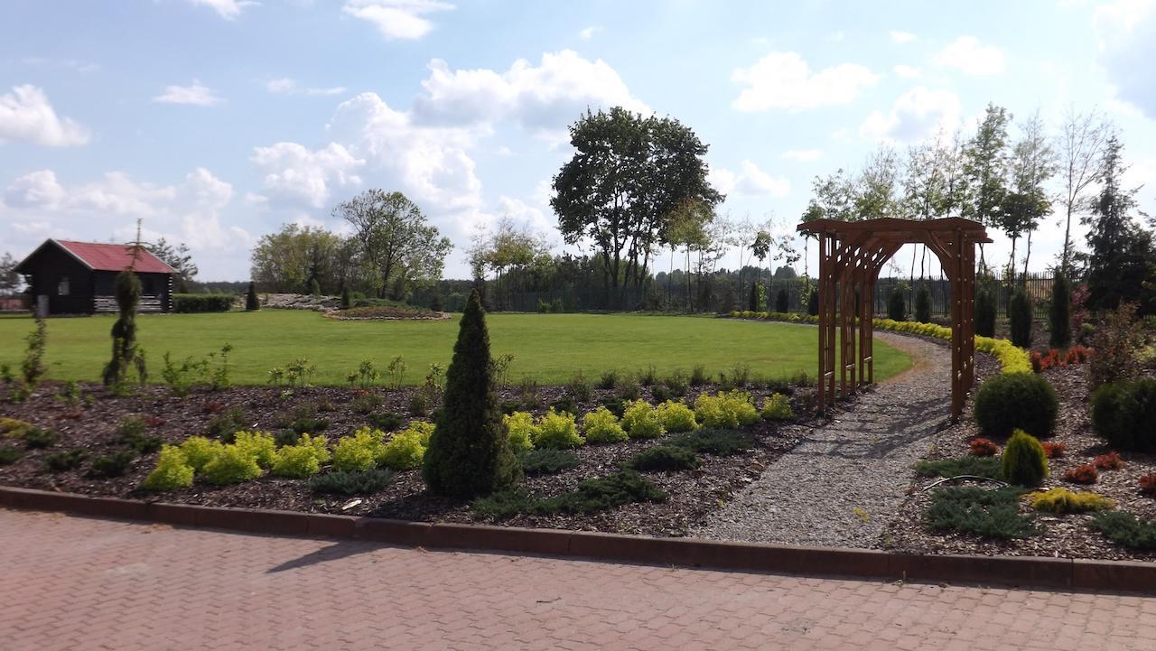 Hotel Pod Debami Terespol Luaran gambar
