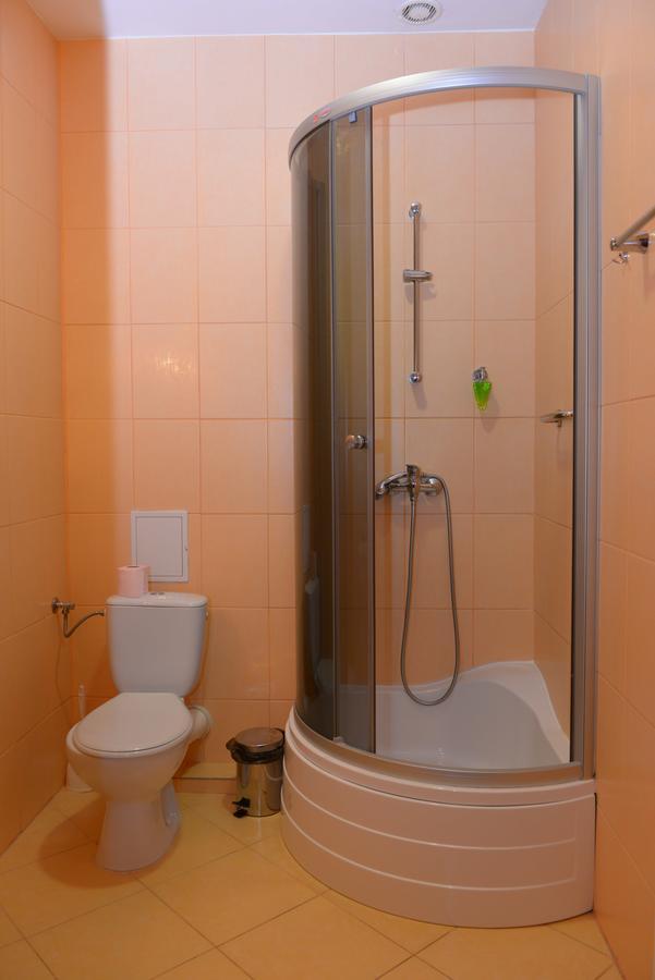 Hotel Pod Debami Terespol Luaran gambar